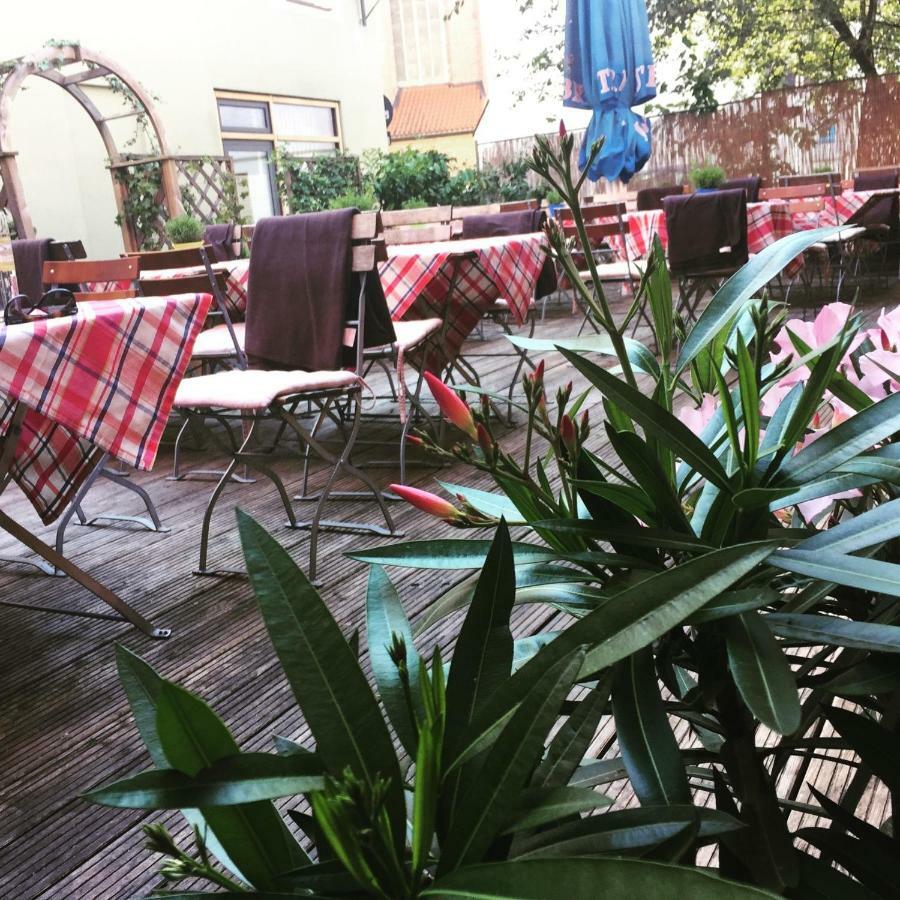 Hotel Weinstube Heigl Restaurante Pizzeria Puccini Landshut Exterior foto